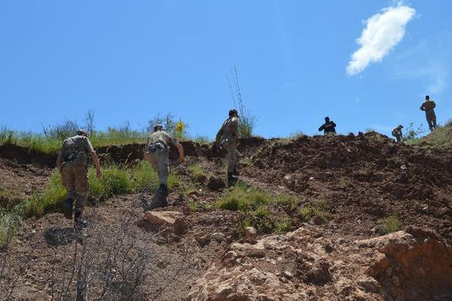 Adıyaman'da kayıp genç, 2 gündür aranıyor Adıyaman'da kayıp genç, 2 gündür aranıyor
