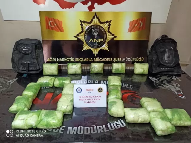 Ağrı'da bir buçuk yılda 1 ton 260 kilo 707 gram uyuşturucu madde ele geçirildi Ağrı'da bir buçuk yılda 1 ton 260 kilo 707 gram uyuşturucu madde ele geçirildi