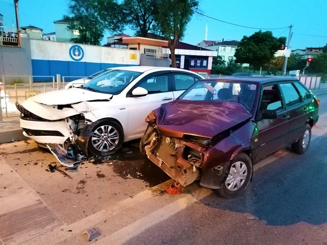 altgecide hizli girince kazayi beraberinde ge 5 14151254 o