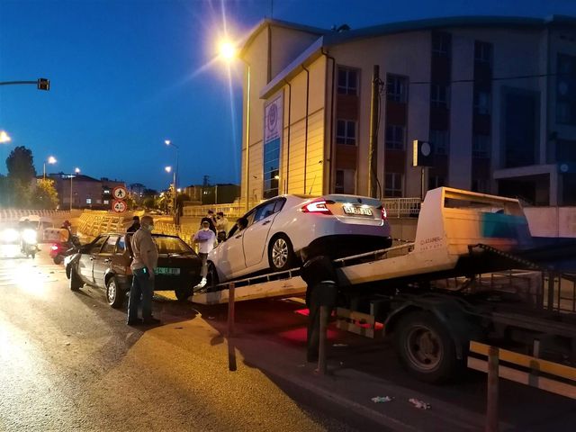 altgecide hizli girince kazayi beraberinde ge 8 14151254 o
