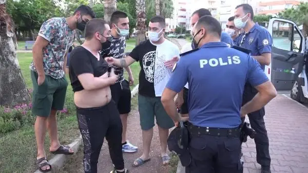 Antalya'da iki grup arasında kavga: 2 yaralı Antalya'da iki grup arasında kavga: 2 yaralı