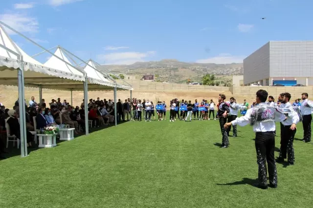 Bakan Kasapoğlu, Cudi Cup Tenis Turnuvası'nın finaline katıldı Bakan Kasapoğlu, Cudi Cup Tenis Turnuvası'nın finaline katıldı