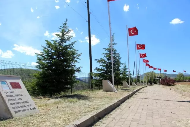 Acı olayın üzerinden tam 28 yıl geçti, hafızalardan silinmedi Acı olayın üzerinden tam 28 yıl geçti, hafızalardan silinmedi