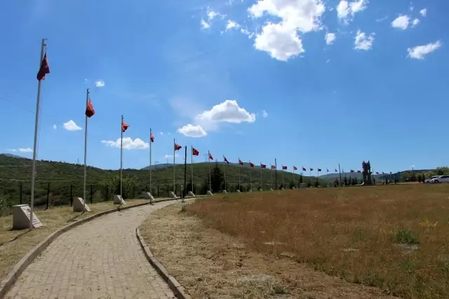 Acı olayın üzerinden tam 28 yıl geçti, hafızalardan silinmedi Acı olayın üzerinden tam 28 yıl geçti, hafızalardan silinmedi