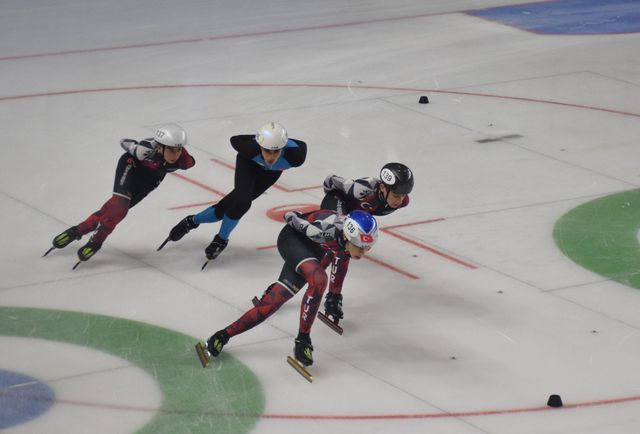buz pateninde short track turkiye sampiyonasi 4 14150809 o