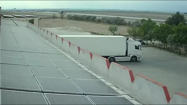 Cipin, TIR'a çarptığı kaza kamerada Cipin, TIR'a çarptığı kaza kamerada