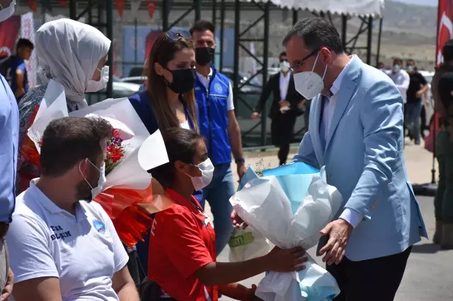 Cudi Cup Tenis Turnuvası - Protokol konuşmaları Cudi Cup Tenis Turnuvası - Protokol konuşmaları