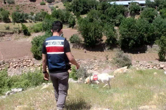 Kayıp genç 300 kişilik ekiple aranıyor