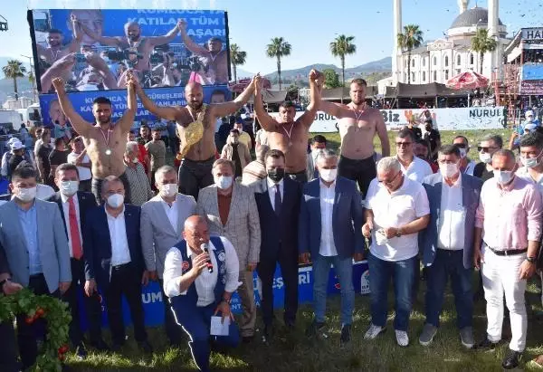 SPOR Kumluca Yağlı Pehlivan Güreşleri'nde Orhan Okulu başpehlivan oldu SPOR Kumluca Yağlı Pehlivan Güreşleri'nde Orhan Okulu başpehlivan oldu