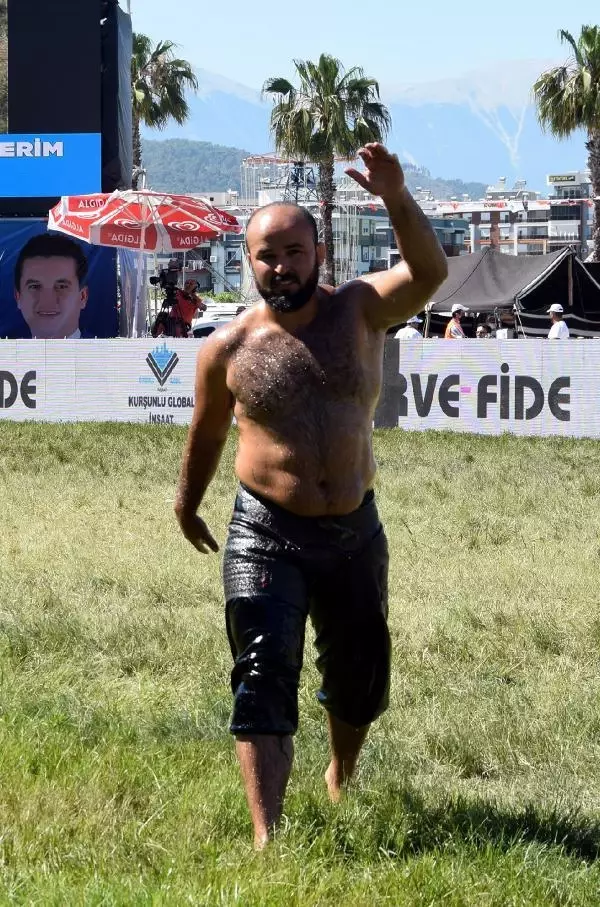 SPOR Kumluca Yağlı Pehlivan Güreşleri'nde Orhan Okulu başpehlivan oldu SPOR Kumluca Yağlı Pehlivan Güreşleri'nde Orhan Okulu başpehlivan oldu