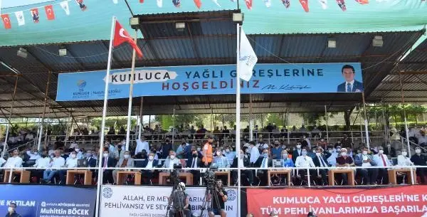 SPOR Kumluca Yağlı Pehlivan Güreşleri'nde Orhan Okulu başpehlivan oldu SPOR Kumluca Yağlı Pehlivan Güreşleri'nde Orhan Okulu başpehlivan oldu