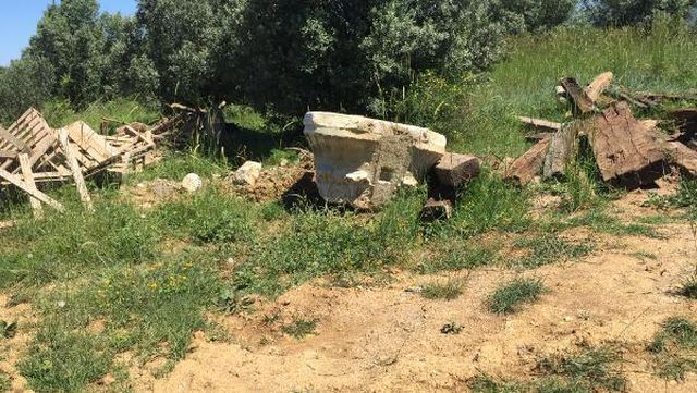 millet bahcesi insaatinda tarihi mermer sutun 4 14151148 o