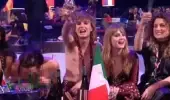 Canlı yayında skandal! Eurovision'da birinci seçilen grubun solisti, kutlamalarda uyuşturucu çekti Canlı yayında skandal! Eurovision'da birinci seçilen grubun solisti, kutlamalarda uyuşturucu çekti