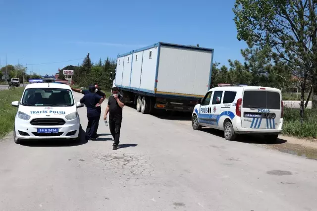 Sahte plakalı tır uygulama noktasında yakalandı
