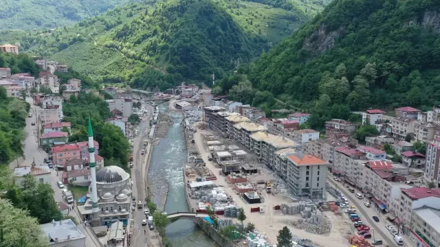 Sel felaketinin yaşandığı Dereli'de yeni yapıların inşasında sona yaklaşıldı Sel felaketinin yaşandığı Dereli'de yeni yapıların inşasında sona yaklaşıldı