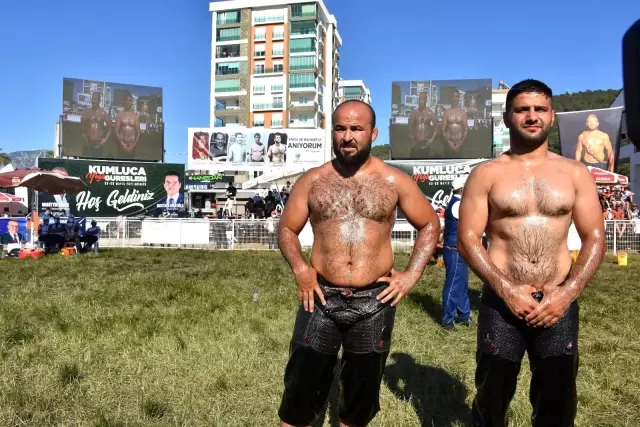 Sezonun ilk yağlı güreşinde altın kemer Orhan Okulu'nun Sezonun ilk yağlı güreşinde altın kemer Orhan Okulu'nun