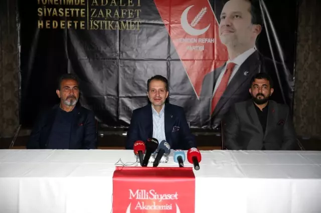 Yeniden Refah Partisi Genel Başkanı Erbakan, partisinin Milli Siyaset Akademisi programına katıldı