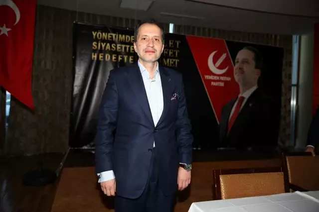 Yeniden Refah Partisi Genel Başkanı Erbakan, partisinin Milli Siyaset Akademisi programına katıldı