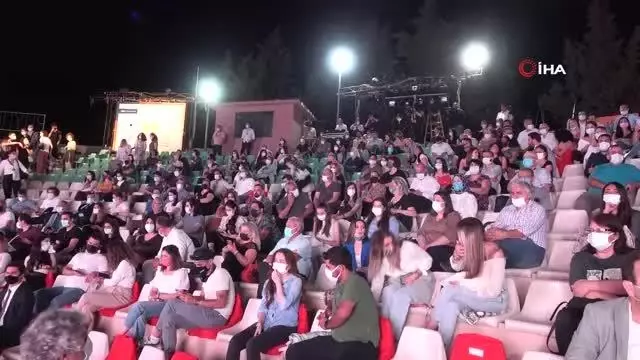 22. Adana Tiyatro Festivali başladı 22. Adana Tiyatro Festivali başladı