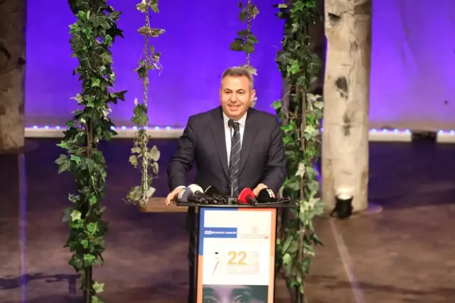 22. Sabancı Uluslararası Adana Tiyatro Festivali başladı 22. Sabancı Uluslararası Adana Tiyatro Festivali başladı
