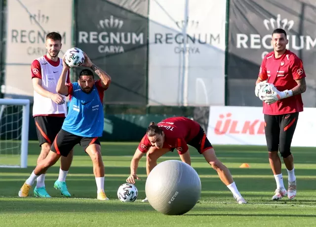 A Milli Futbol Takımı, EURO 2020 hazırlıklarını sürdürdü A Milli Futbol Takımı, EURO 2020 hazırlıklarını sürdürdü
