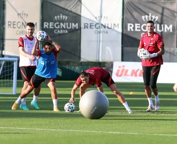 A Milli Futbol Takımı, EURO 2020 hazırlıklarını sürdürdü A Milli Futbol Takımı, EURO 2020 hazırlıklarını sürdürdü