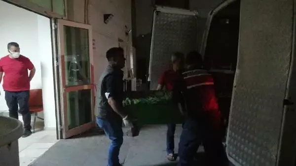 ADANA'DA 2 KADIN VURULARAK ÖLDÜRÜLDÜ ADANA'DA 2 KADIN VURULARAK ÖLDÜRÜLDÜ