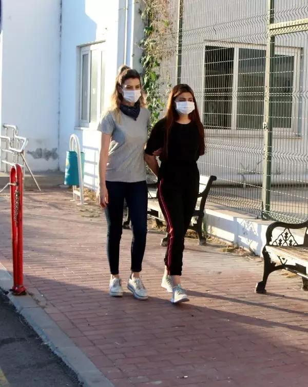 ADANA MERKEZLİ 3 İLDE PKK/KCK OPERASYONU: 20 GÖZALTI ADANA MERKEZLİ 3 İLDE PKK/KCK OPERASYONU: 20 GÖZALTI