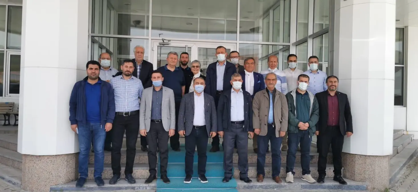 BEÜ Rektörü Elmastaş, BETAV yönetim kurulu üyeleriyle bir araya geldi