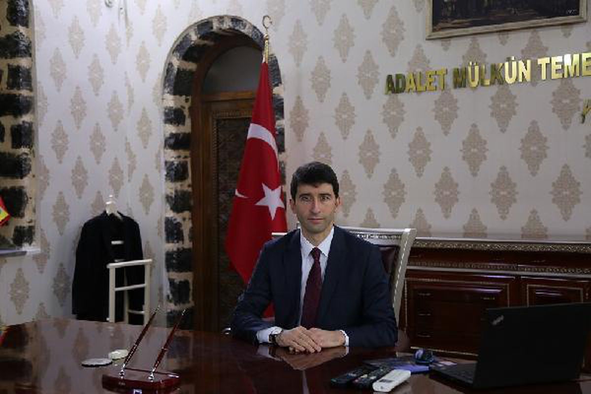 Son dakika haberi! Siverek Kaymakamı Hasan Ongu, Bursa'da kalp krizi nedeniyle hayatını kaybetti