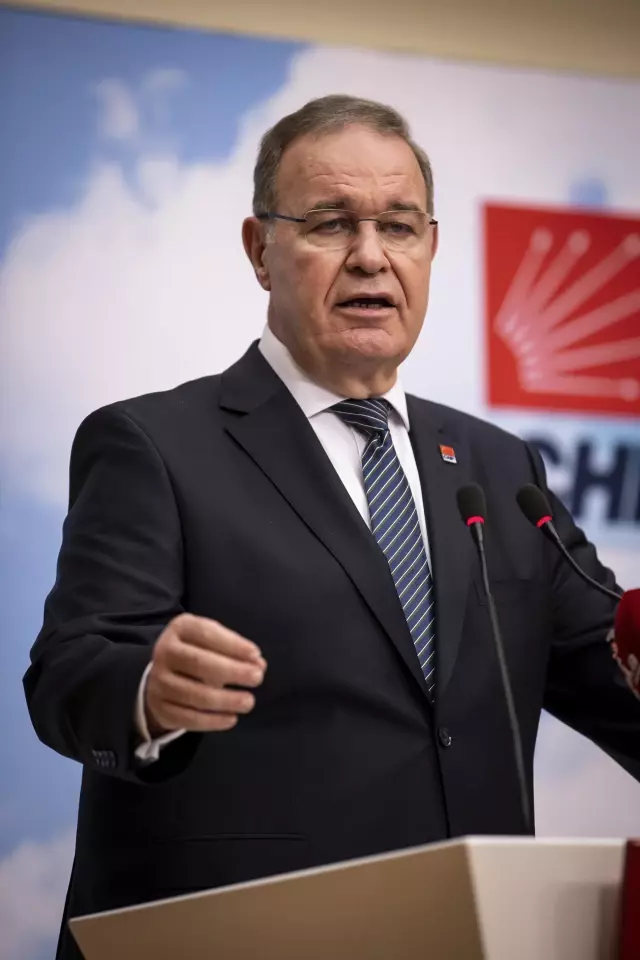 CHP Sözcüsü Öztrak, MYK toplantısına ilişkin açıklama yaptı Açıklaması