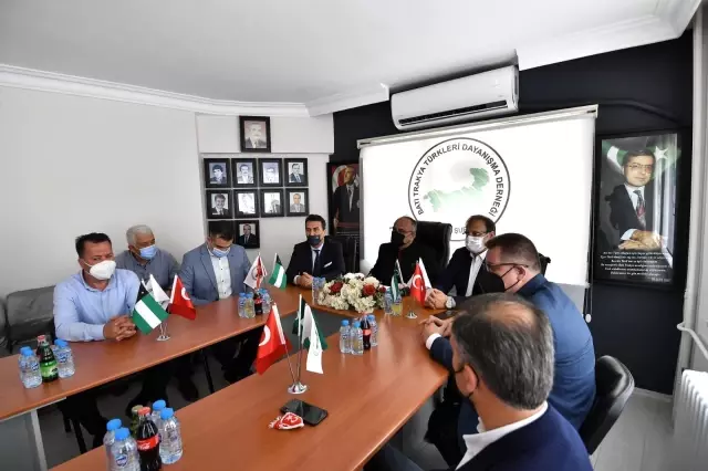 Dündar'dan Batı Trakya Türklerine destek