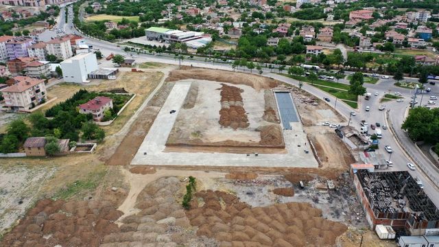 Elazığ'da traktörcüler sitesinin yapımı sürüyor Elazığ'da traktörcüler sitesinin yapımı sürüyor