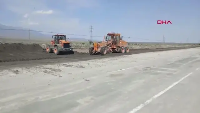 Son dakika... IĞDIR-NAHÇIVAN KARAYOLU, AĞRI DAĞI'NDAN GELEN SEL SULARIYLA KAPANDI Son dakika... IĞDIR-NAHÇIVAN KARAYOLU, AĞRI DAĞI'NDAN GELEN SEL SULARIYLA KAPANDI