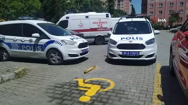 Küçükçekmece'de vahşet...Genç kadın annesini satırla öldürdü, kafasını keserek tencereye koydu Küçükçekmece'de vahşet...Genç kadın annesini satırla öldürdü, kafasını keserek tencereye koydu