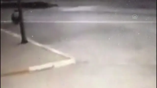 Son Dakika | Otomobil ile motosiklet çarpıştı: 1 ölü, 1 yaralı Son Dakika | Otomobil ile motosiklet çarpıştı: 1 ölü, 1 yaralı