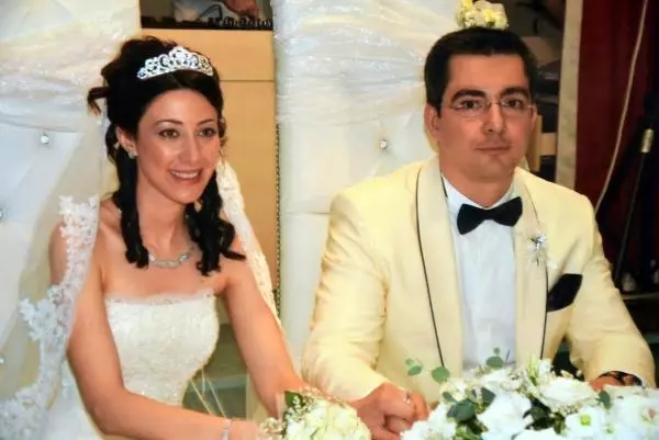 Akademisyen çiftin boşanma davasında, 4 ayrı dava çıktı
