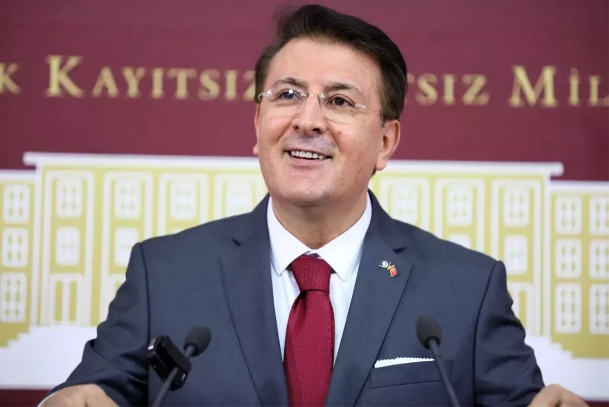 Aydemir: 'Kahramanlık, İHA'ları, SİHA'ları üretmektir'
