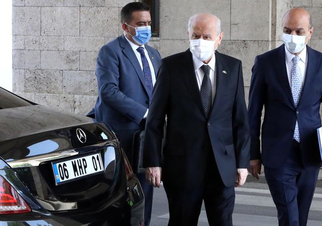 bahceli icisleri bakani nin yalniz olmadigini 2 14154709 o