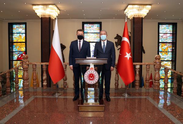 bakan akar ile gorusen polonyali bakan blaszc 4 14155579 o