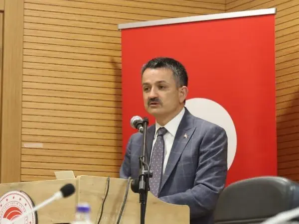 Bakan Pakdemirli: Tarım, yüzde 5'e varan büyümeyle ekonomiye büyük katkı sağladı (5) Bakan Pakdemirli: Tarım, yüzde 5'e varan büyümeyle ekonomiye büyük katkı sağladı (5)