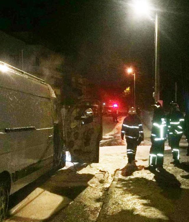 bosanma asamasindaki esinin aracini yakti 3 14154685 o