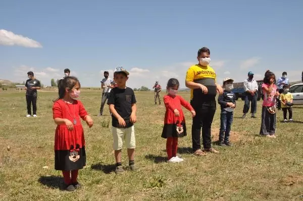 GÜMÜŞHANELİ ÇİFTÇİLERDEN YAĞMUR DUASI