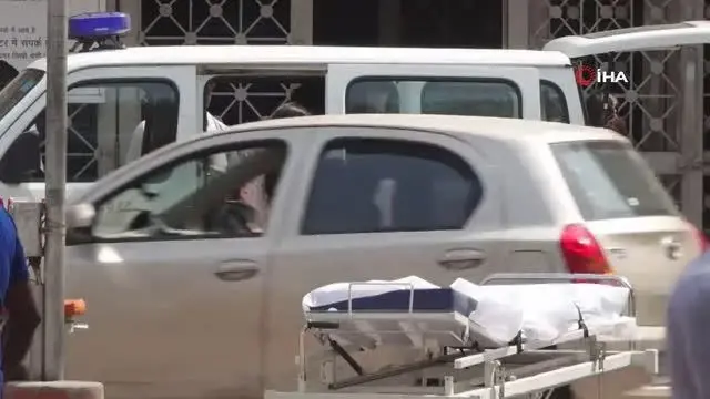 Hindistan'da vaka sayısı 14 Nisan'dan bu yana ilk kez 200 binin altında