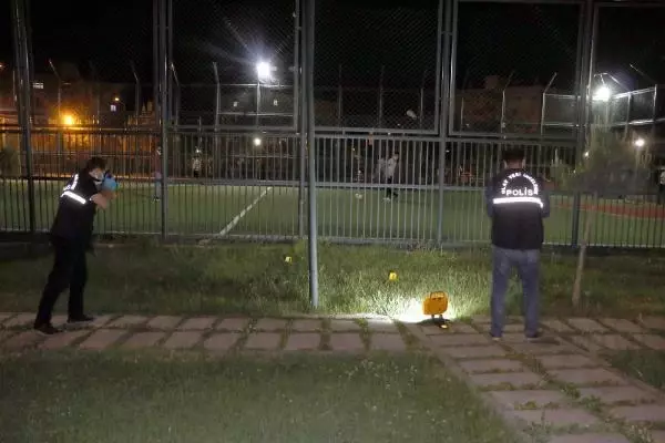 KAYSERİ'DE BIÇAKLI KAVGA 2 YARALI