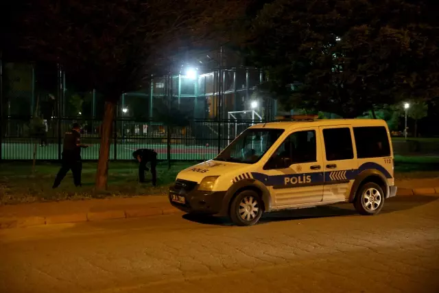Bıçaklı kavgada 2 kişi yaralandı