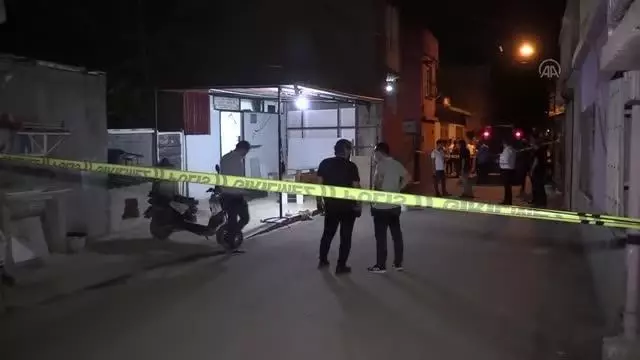 Silahlı saldırıya uğrayan 2 kişiden biri yaşamını yitirdi Silahlı saldırıya uğrayan 2 kişiden biri yaşamını yitirdi