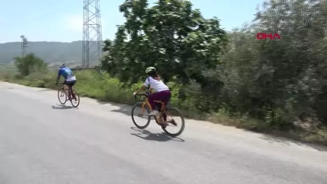 MERSİN Tek bacakla bisiklet sürerek hayata tutunuyor