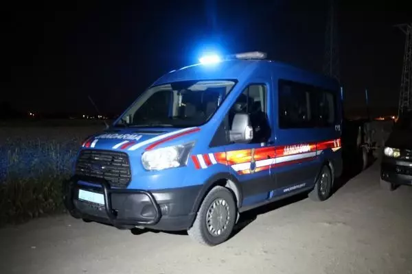 Son dakika haberi... AFYONKARAHİSAR'DA YASAK AŞK ŞÜPHESİ SİLAHLI KAVGAYA DÖNÜŞTÜ: 1 ÖLÜ, 1 YARALI Son dakika haberi... AFYONKARAHİSAR'DA YASAK AŞK ŞÜPHESİ SİLAHLI KAVGAYA DÖNÜŞTÜ: 1 ÖLÜ, 1 YARALI