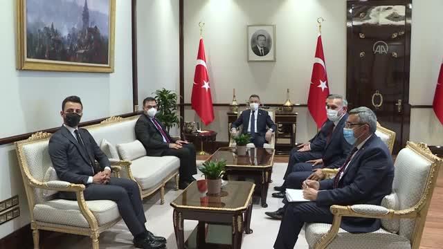 cumhurbaskani yardimcisi oktay kuzey kibris t 14156408 o